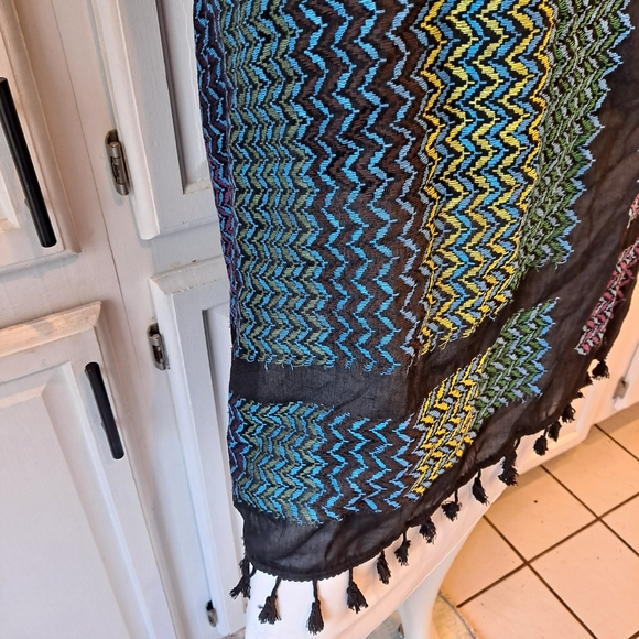 Hirbawi Original Of Palenstine Keffiyeh Multicolor Zigzag Pattern Scarf Wrap - Picture 4 of 7